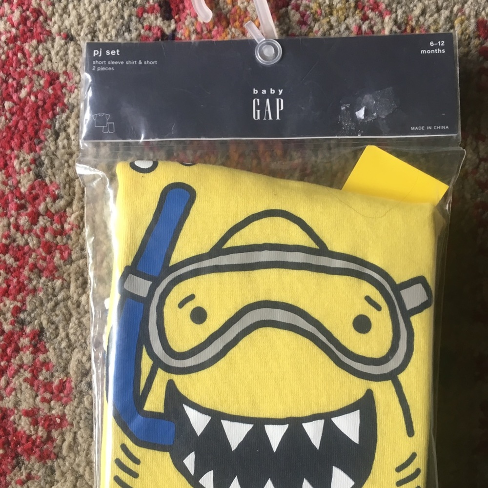 NWT - Gap - Pajama set